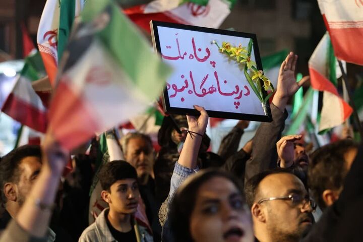 مقاومت به وقت چهل و هشتمین شب؛ بیرجند همچنان در صحنه