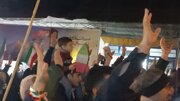 تی‌کارنیه، تی‌پره‌ کارم‌ نیه ...!