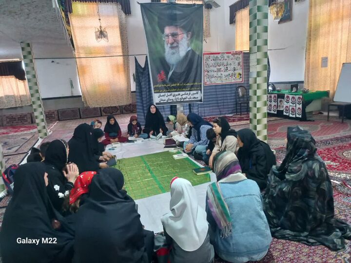 برگزاری محفل نورانی ختم قرآن در سیدان به یاد رهبر شهید؛حضور پرشور نوجوانان در مسجد باب‌الحوائج