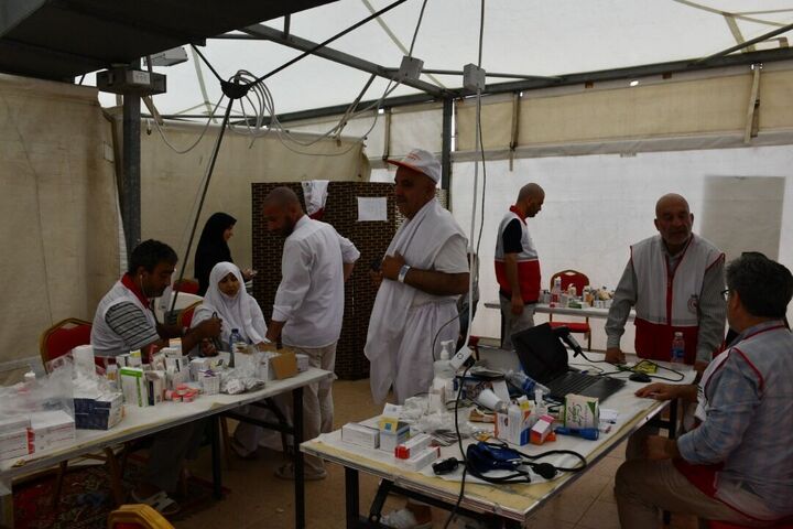 آغاز فرایند واکسیناسیون زائران حج تمتع ۱۴۰۵