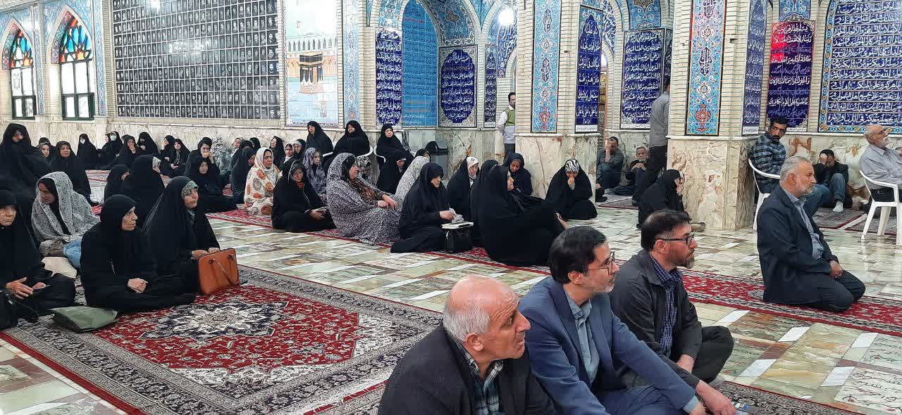 آغاز آیینهای برنامه های بزرگداشت دهه کرامت در استان سمنان