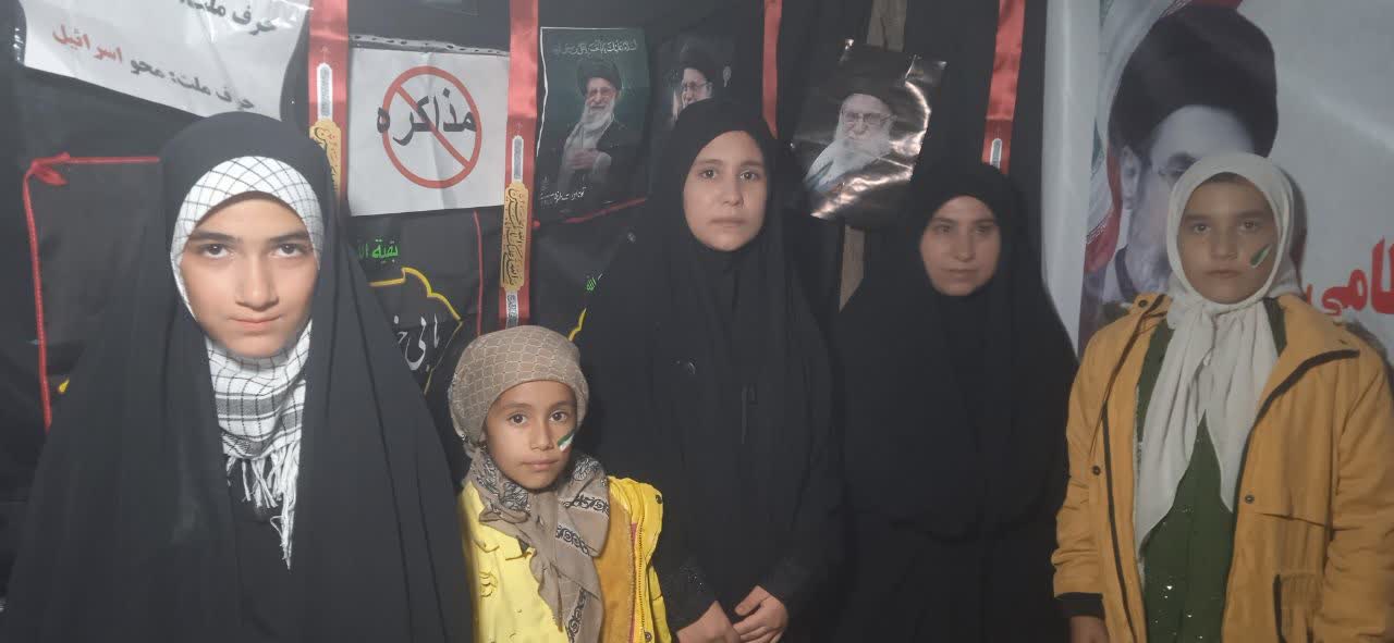 از گفت وگو تا خادمی نوجوانان