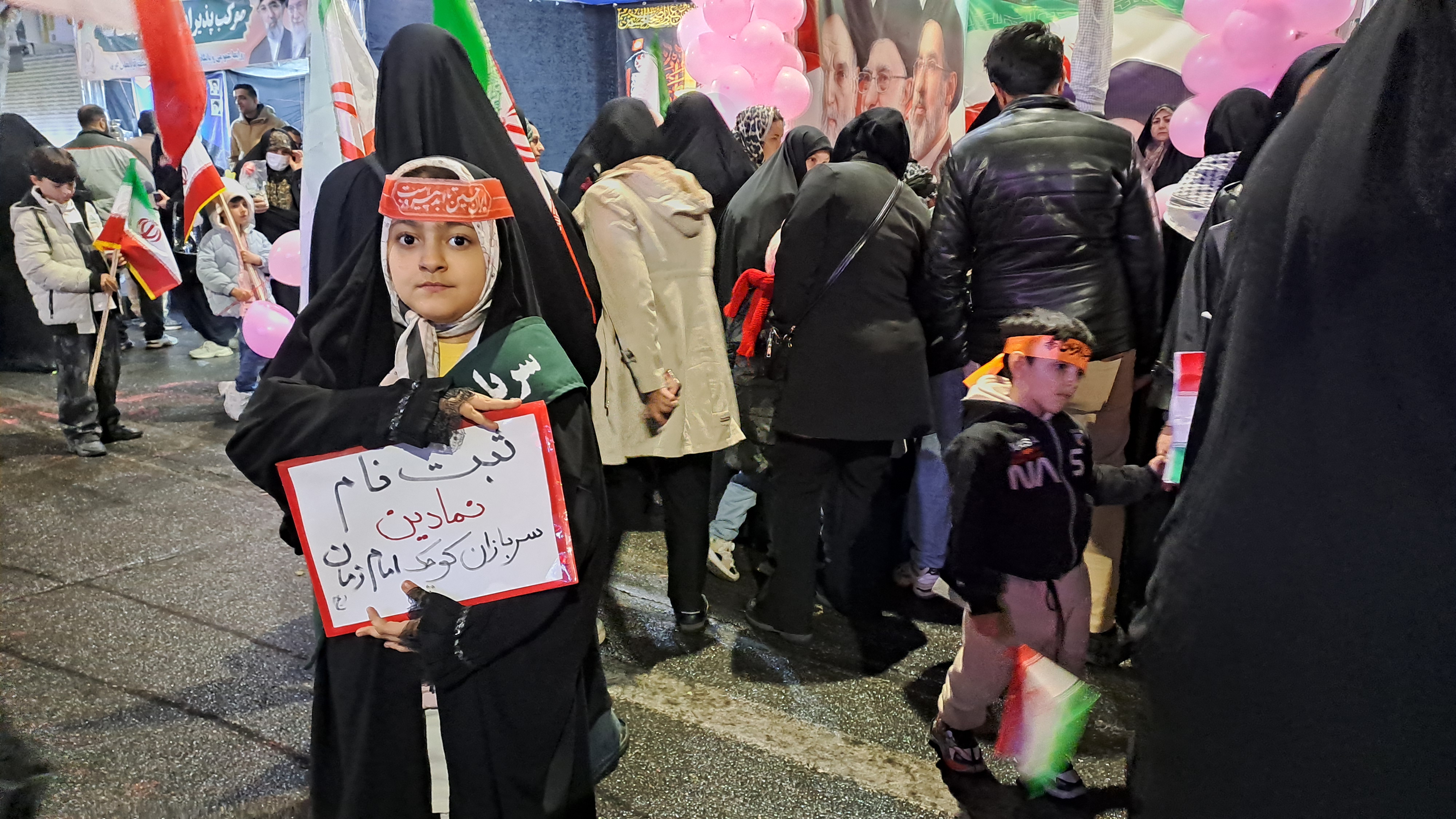 مسجد؛ سنگرِ کودکانِ مهدوی/ سربازان کوچک در ارومیه به صف شدند