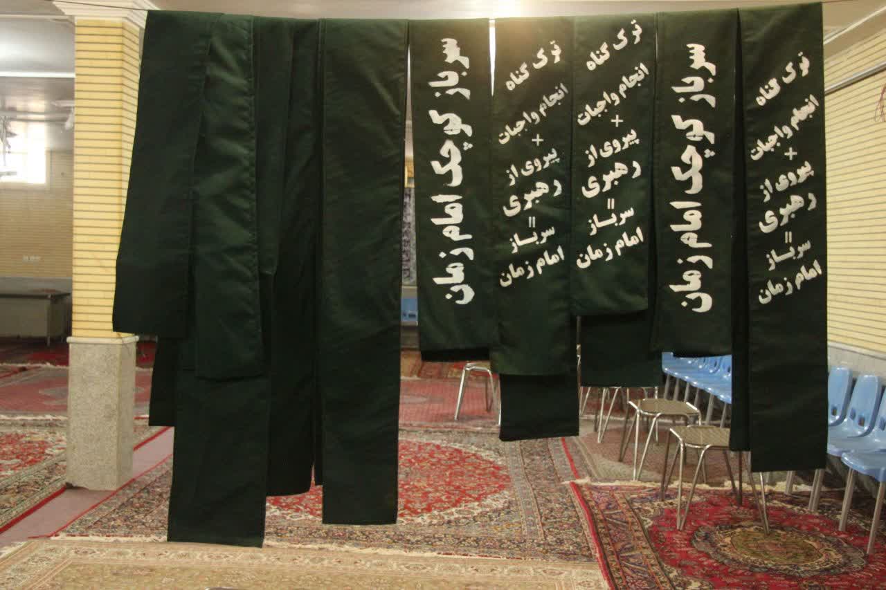 مسجد؛ سنگرِ کودکانِ مهدوی/ سربازان کوچک در ارومیه به صف شدند