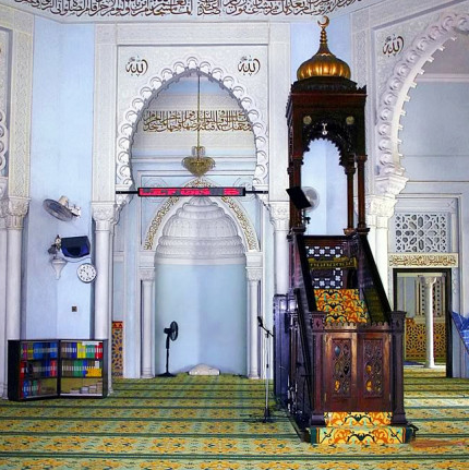 نوای اذان در دل مالزی؛ «مسجد زاهر» نگین معنوی و معماری شهر آلور ستار