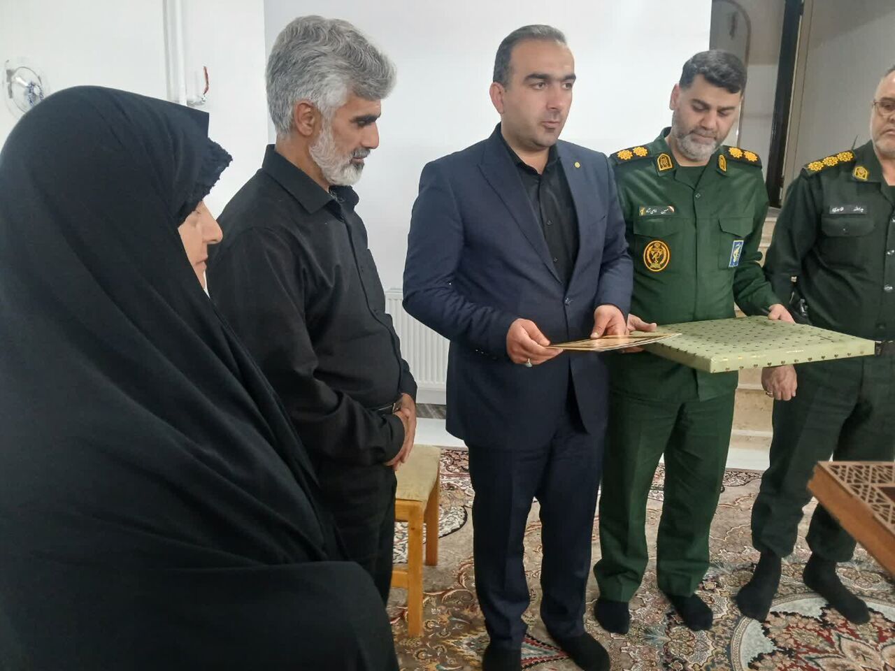 عطر بهشت در میاندورود؛ تکریم خانواده‌های شهدا در سایه‌سار مساجد