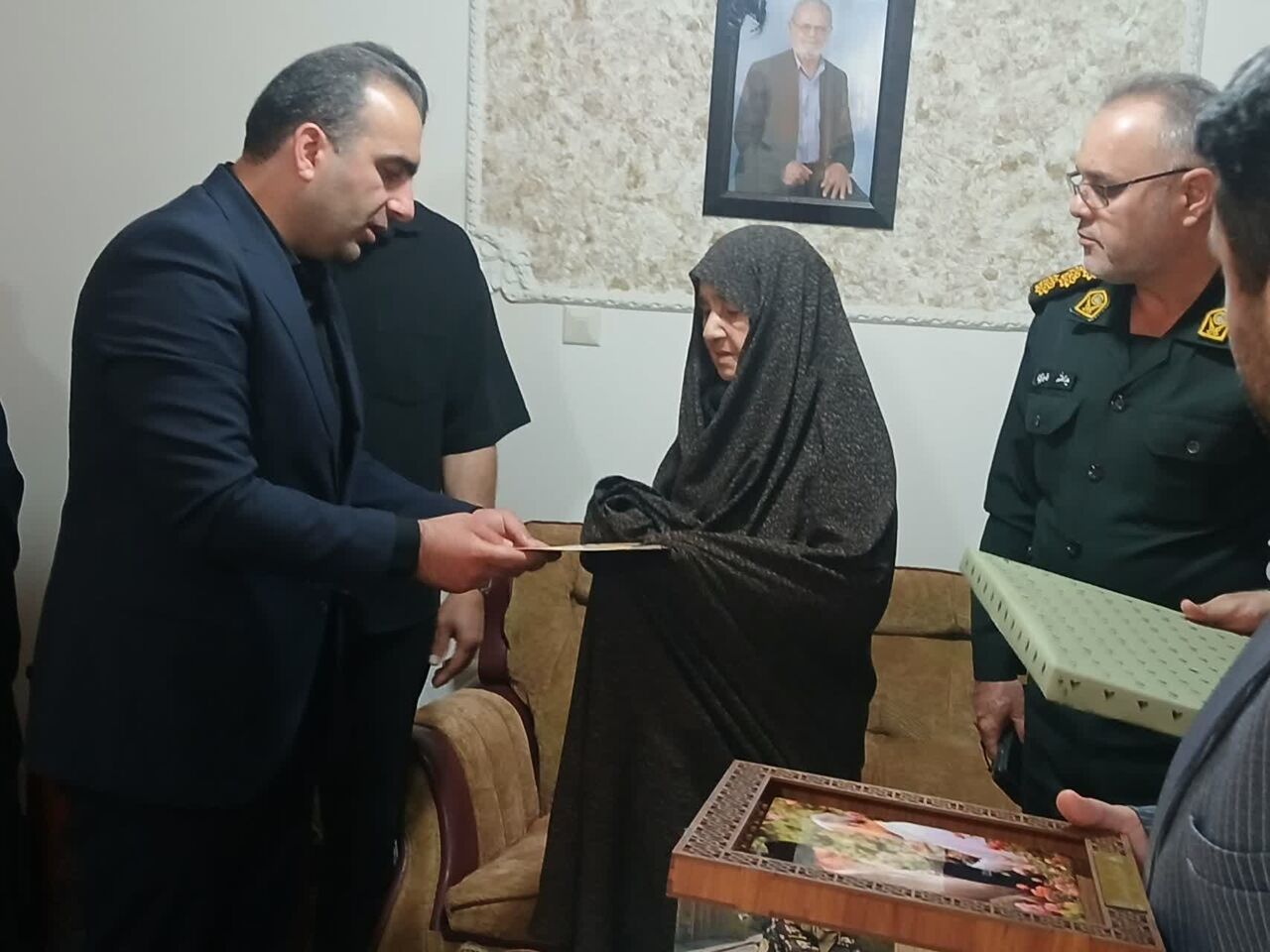 عطر بهشت در میاندورود؛ تکریم خانواده‌های شهدا در سایه‌سار مساجد