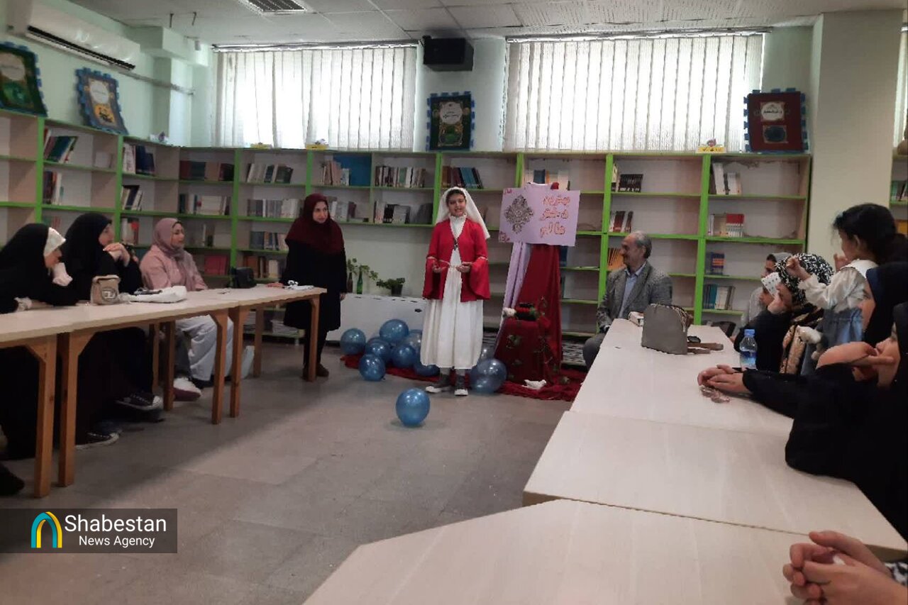 جشن دخترانه در گرگان؛ مادر و کودک زیر سایه مهربانی حضرت معصومه(س)