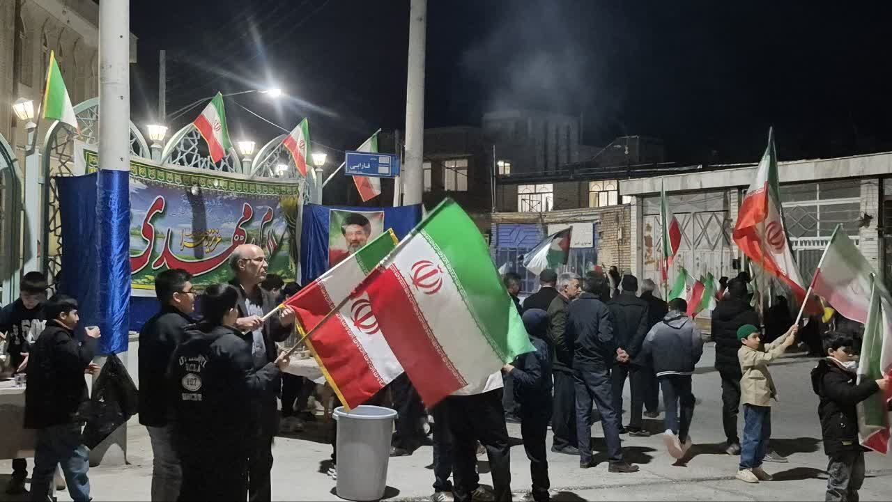 چای داغ؛ دل های‌گرم؛ روایت شبی که بچه‌های مسجد فاطمه الزهرا(س) بروجن شهر را با مهر و ایمان مهمان کردند