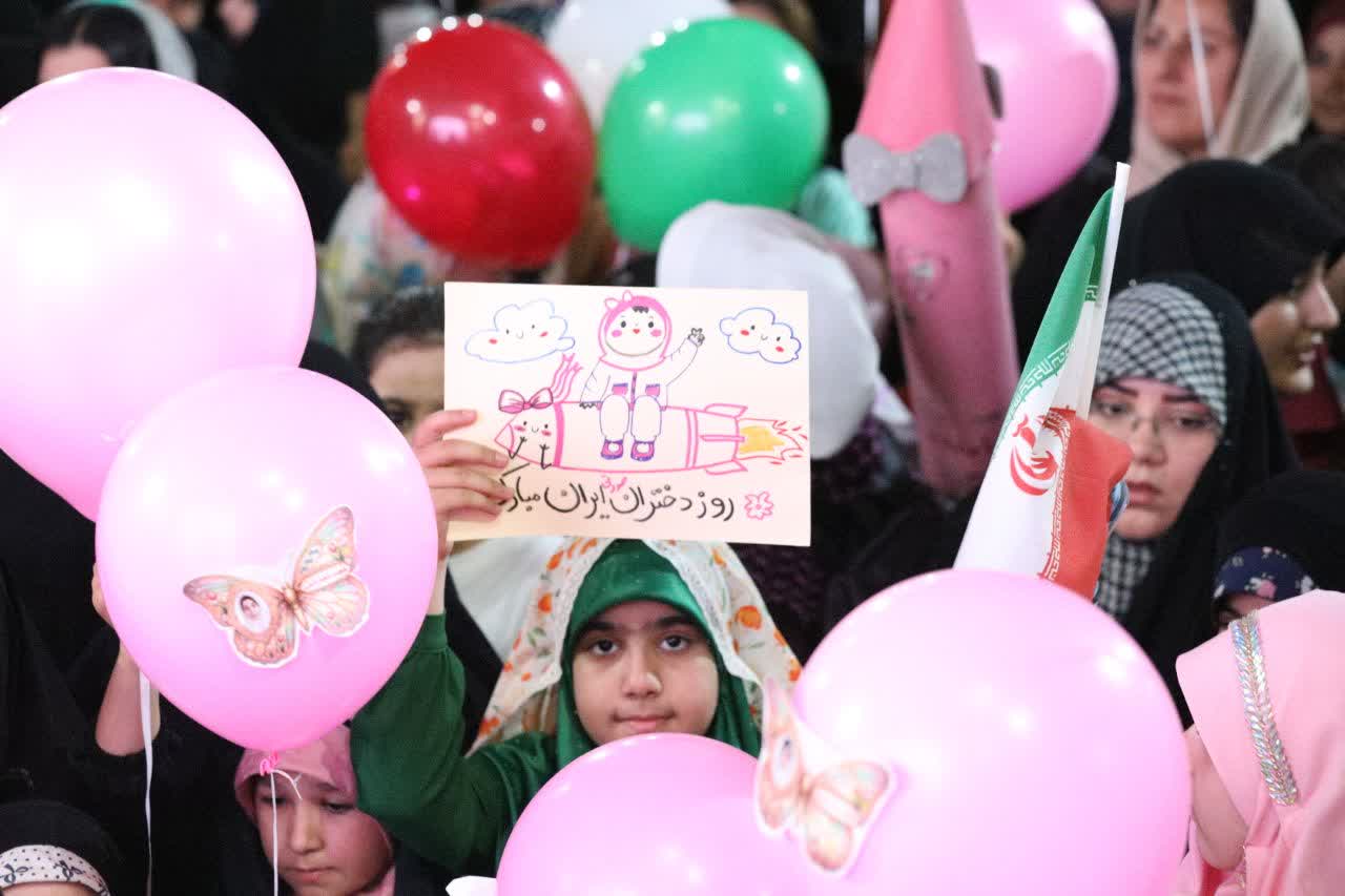 اجتماع باشکوه گیل‌دختران ایران در رشت