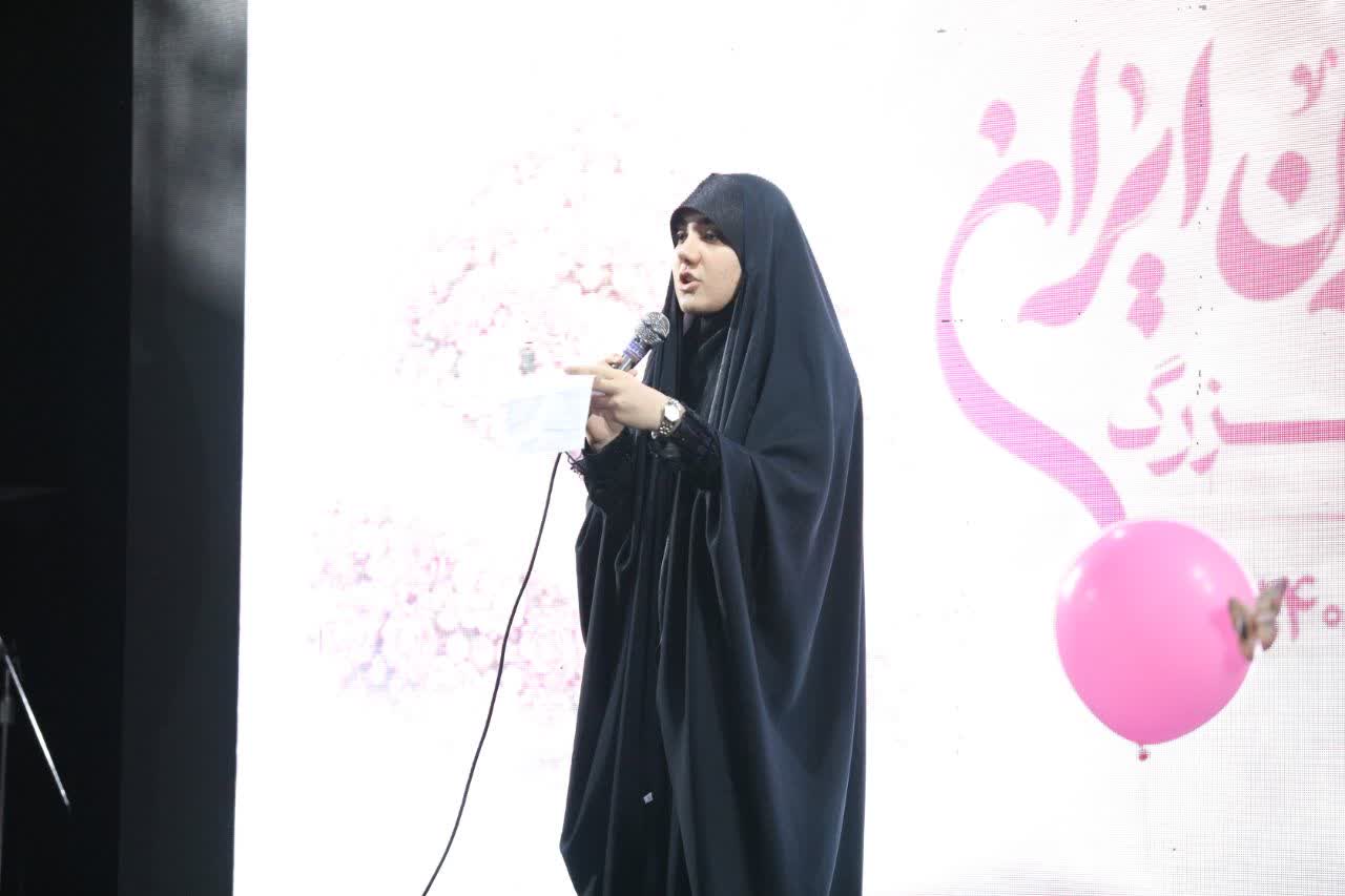 اجتماع باشکوه گیلدختران ایران در رشت