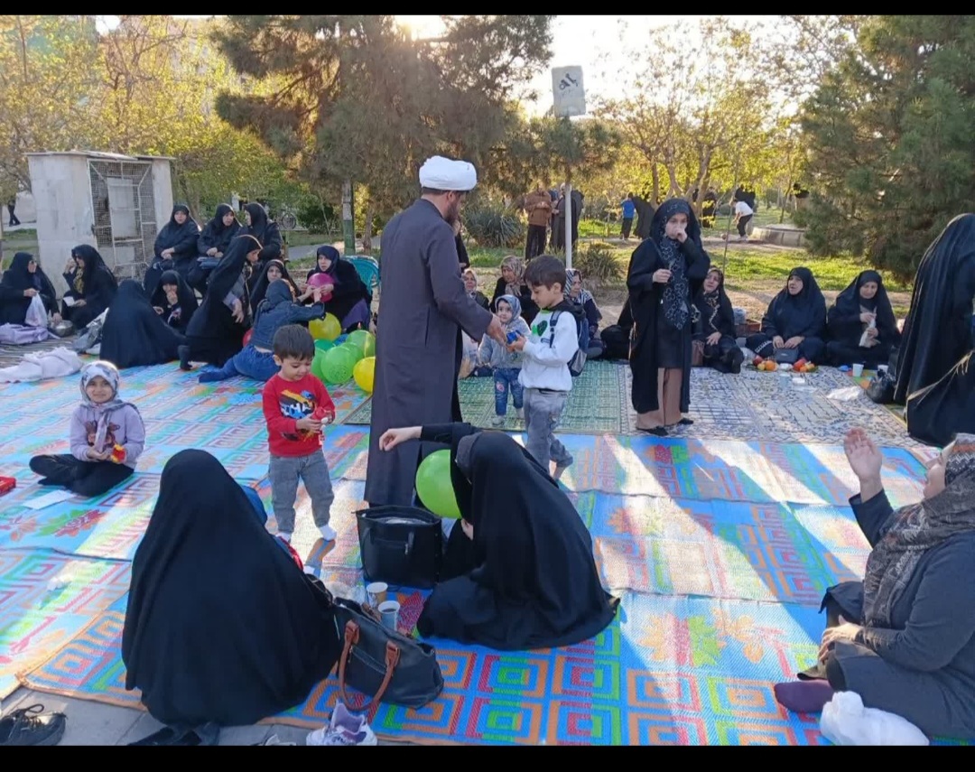 روایتی از ۵۰ شب حضور مردم از مسجد تا خیابان برای نمایش اتحاد و همدلی