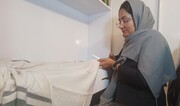 چالش‌های یک کارآفرین بیرجندی در مسیر تولید پارچه دستباف