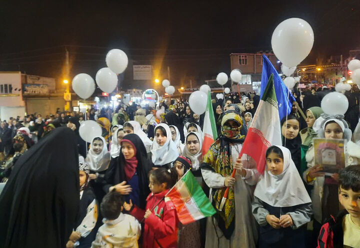 حلقه‌های معرفتی و فعالیت‌های هنری، محور «شب دخترانه» کانون صالحین