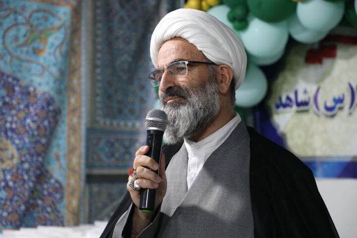 جشن عبادت دختران شاهد فاطمة‌الزهرا(س) سمنان  برگزار شد