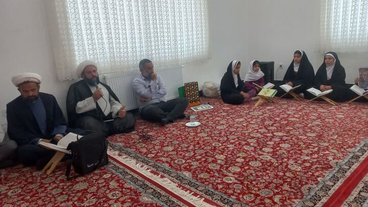 حماسه «شهدای میناب» به کتاب‌های درسی راه یابد