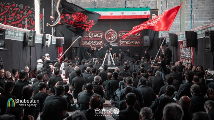 وقتی مسجد محور حماسه‌ خیابان می‌شود