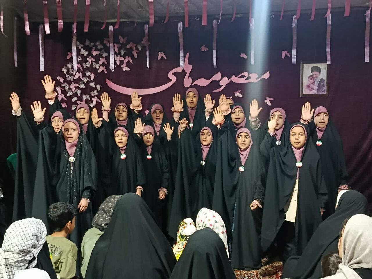 تجلی «حیای فاطمی» در کویر؛ حماسه دختران بیرجندی در اجتماع معصومه‌های وطن