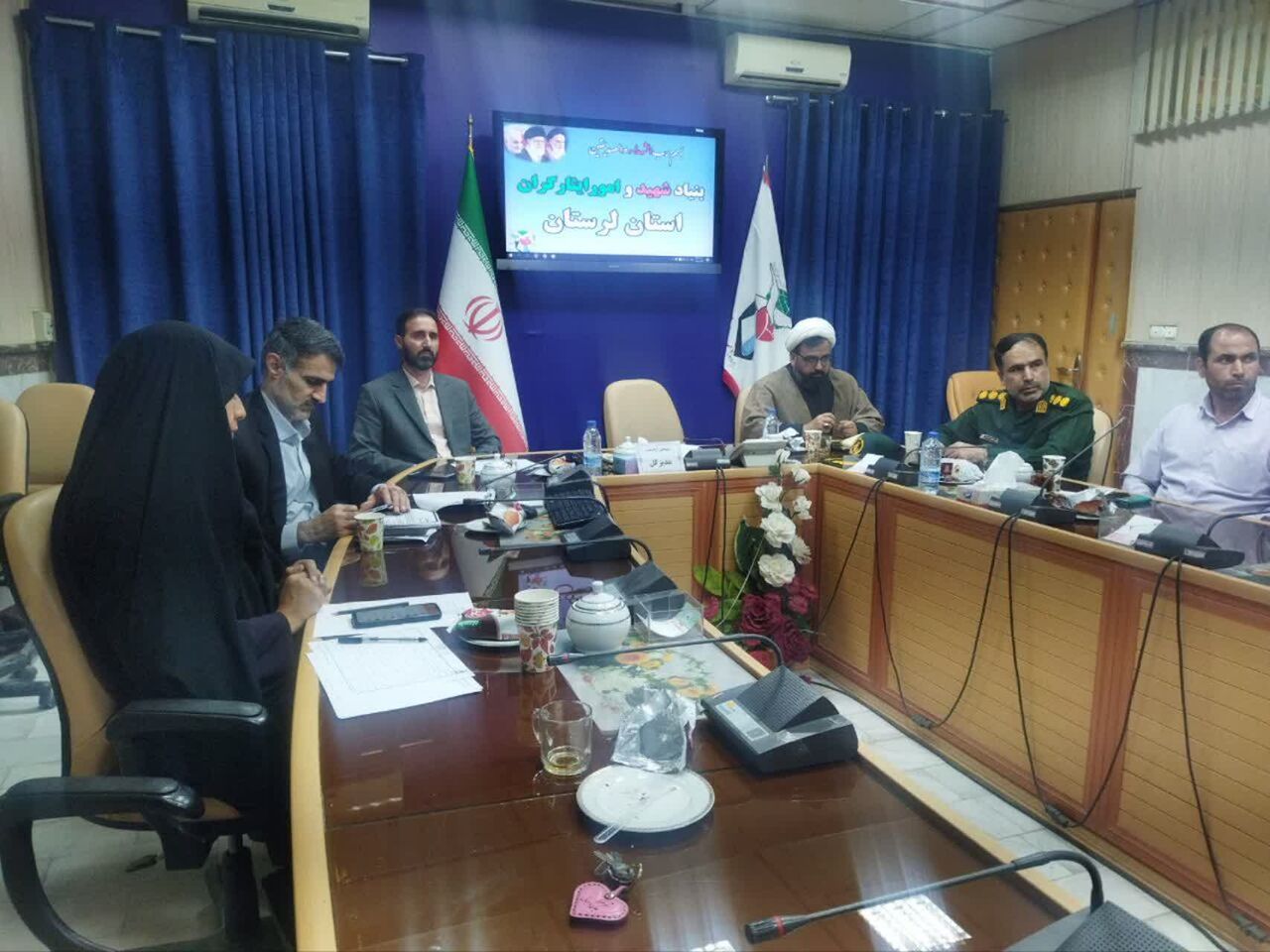 وبینار سراسری «اول خانواده شهدا» با محوریت دیدار و تجلیل از خانواده شهدا در استان لرستان