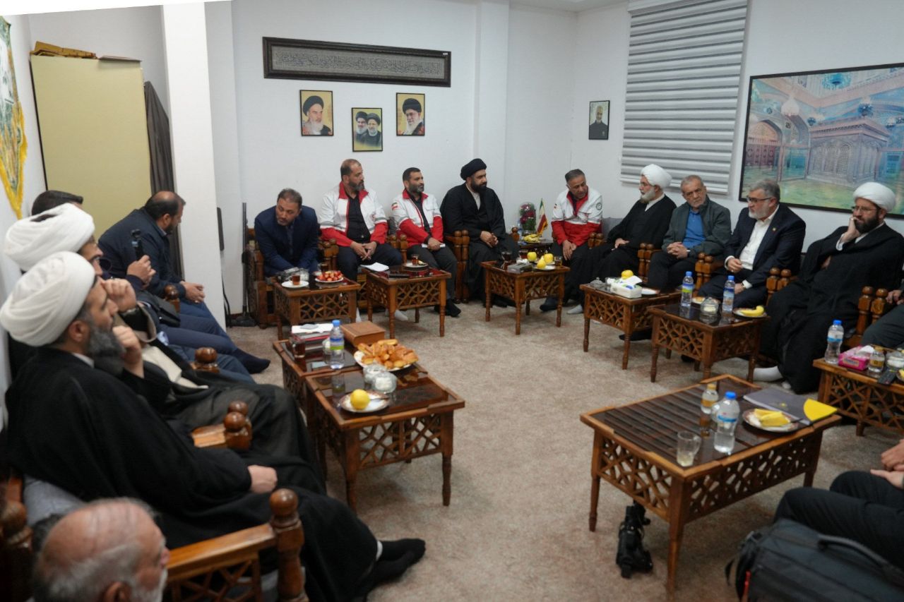 پزشکیان: مسجد باید به «دولت محله» تبدیل شود