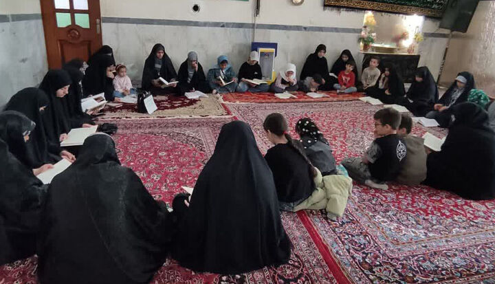 برگزاری مراسم قرائت سوره فتح برای پیروزی جبهه حق در امامزاده سید ابراهیم(ع)