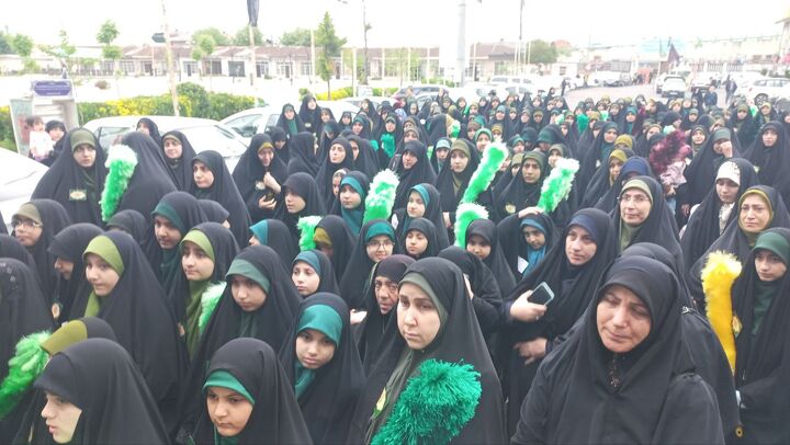 خدام حضرت معصومه(س) مهمان دختران گیلانی در دهه کرامت شدند