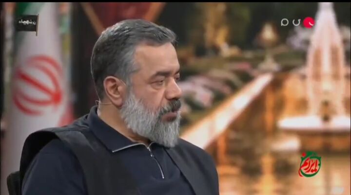 روایت حاج محمود کریمی از خواندن ای ایران خدایی در حضور رهبر شهید شب عاشورا