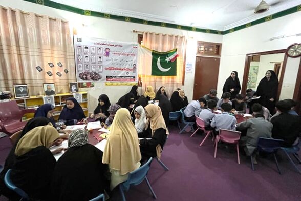 دلنوشته دانش‌آموزان پاکستانی در وصف دختران شهید میناب