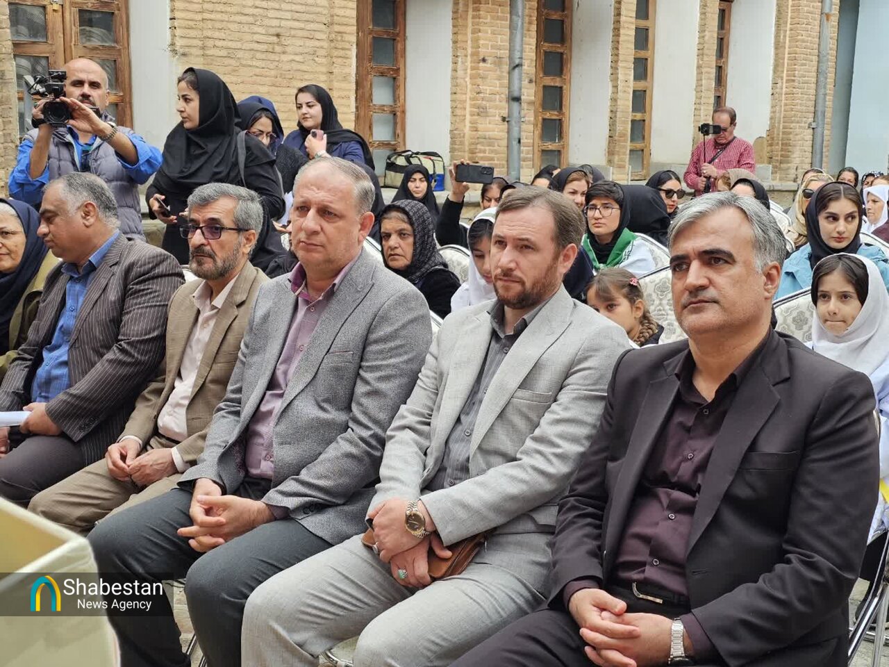«دختران جانفدای ایران»؛ روایت ایستادگی در آیینه ایمان و غیرت سنندج