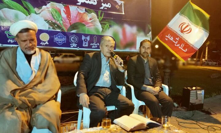 جبهه حق و باطل در کتاب «انسان ۲۵۰ ساله»