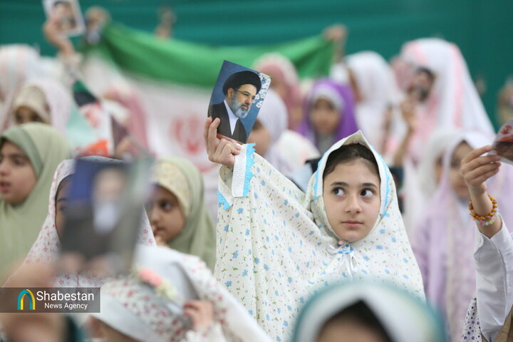 جشن تکلیف اعضای کانون ریحانه النبی ملکان برگزار شد