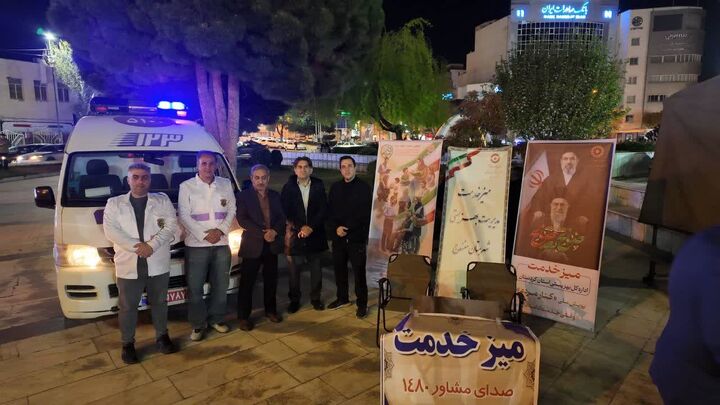 برپایی میز خدمت بهزیستی کردستان در تجمع مردمی حمایت از وطن