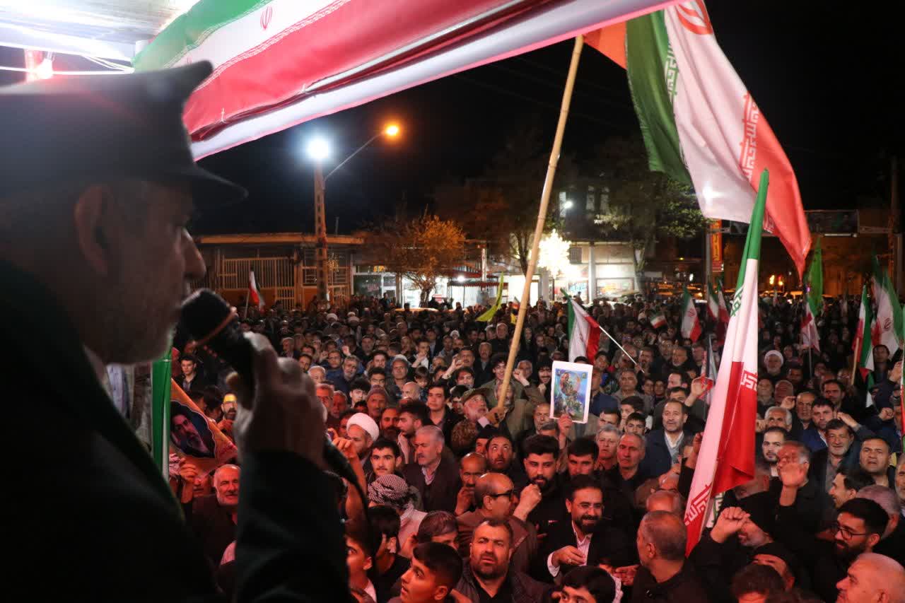 مسجد جامع شاهین‌دژ میزبان خادمان حرم رضوی