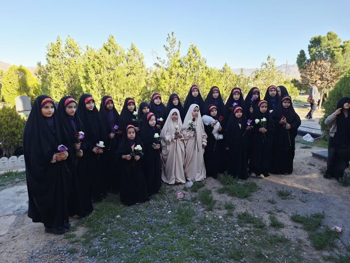 رونمایی از نماهنگ «کوچکترین شهید جنگ رمضان» در شب چهلم خانواده آسمانی ساجدی‌فر 