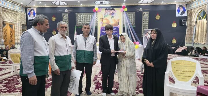 نوعروسان روستای گرجی‌محله با جهیزیه خادمیاران رضوی روانه خانه بخت شدند