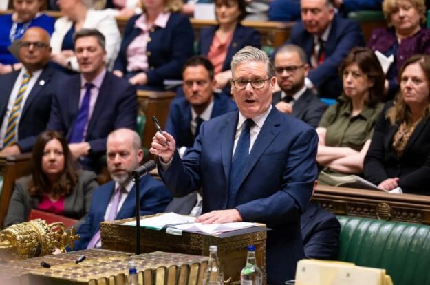 پس از افشاگری‌های پنتاگون، استارمر: انگلیس درباره جنگ با ایران تسلیم فشارها نخواهد شد