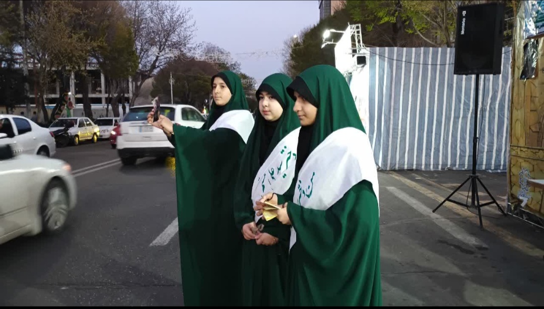 روایت فعالیت نوجوانان تبریز در جنگ رمضان؛ از اجرای میدانی «رهپویان یاس» تا خدمت رسانی به مردم