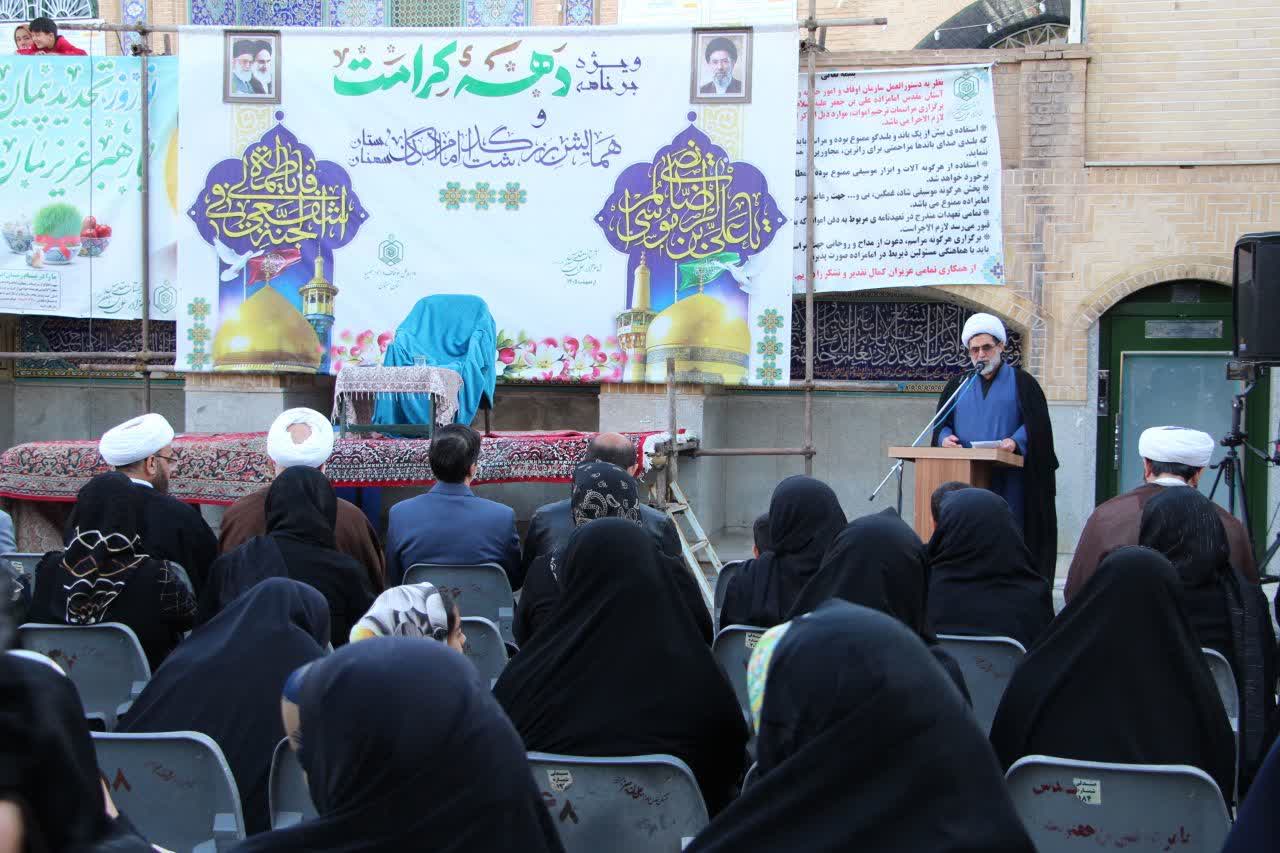 گفتمان انقلابی و نقش امامزادگان در تبیین این گفتمان، ستودنی و قابل تحسین است