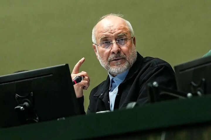 قالیباف: خط مقدم ضربه به آمریکا جنگ مالی است