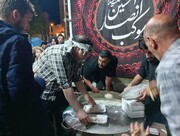 خدمت‌رسانی موکب مسجد امام سجاد(ع) در اجتماع خرم‌آبادی‌ها