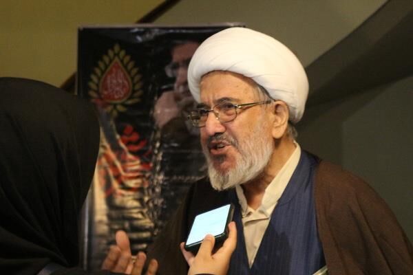 رهبر شهید حتی جلسات قرائت را به کلاس‌های عمیق آموزشی و کاربردی تبدیل می‌کرد