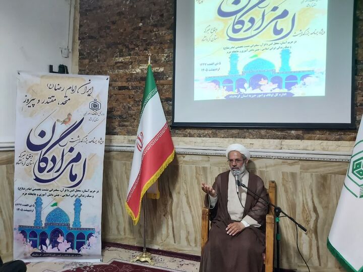 تأکید بر نقش فرهنگی امامزادگان در ارتقای معنویت جامعه کرمانشاه