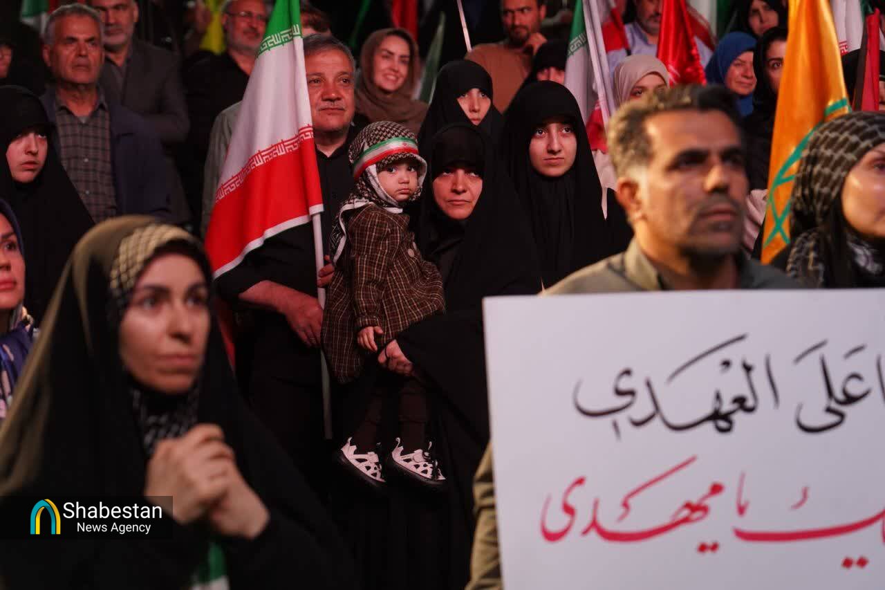 از میدان جهاد به جهان: ما برای آزادی دنیا در خیابانیم