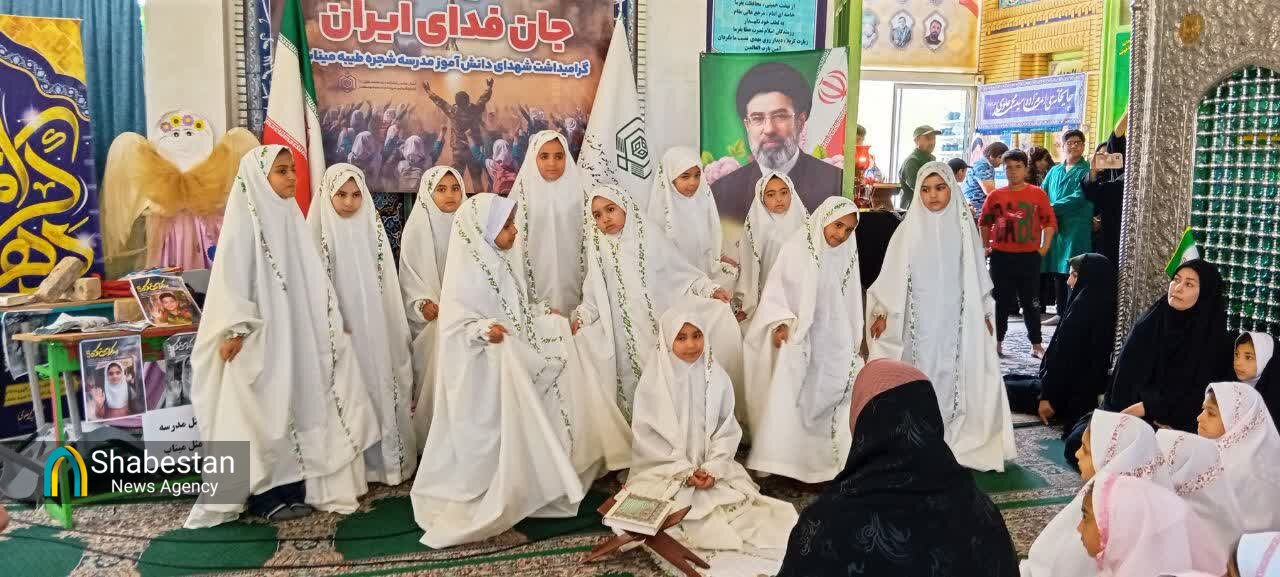 اجتماع دختران جانفدا در آستان امامزاده علوی(ع)