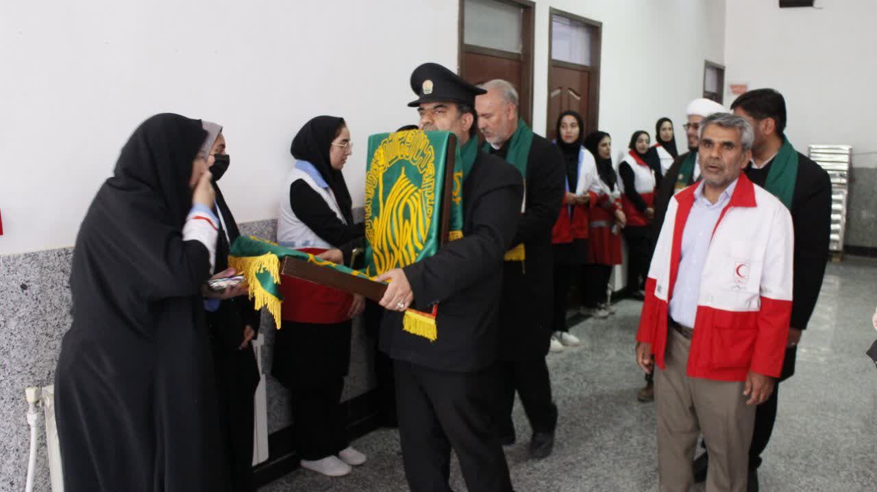 تجلی عشق در دیار آفتاب؛ پرچم سبز رضوی در آغوش مردم نهبندان