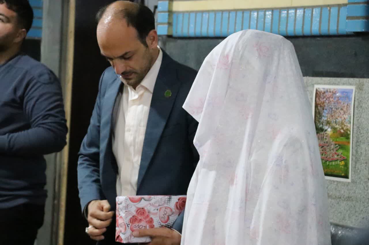 دعای خادمان، آغاز عشق در ارومیه/شروع یک زندگی متبرک