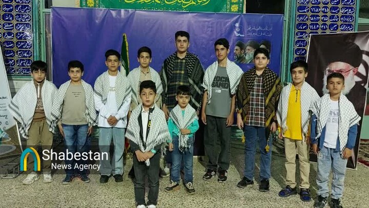 پیامی از ایستادگی و امید با حضور نوجوانان ایرانی