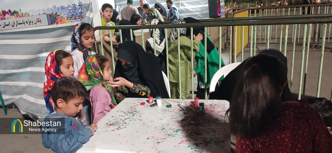 موکب «پنج تن آل‌عبا» بیرجند؛ جلوه‌ای از همدلی و خدمت فرهنگی در شب‌های قدر انقلاب