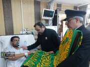 عیادت خادمان امام رئوف از بیماران بستری در مراکز درمانی کرمان