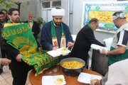 «سفره کرامت رضوی»؛ توزیع ۵۰۰ بسته معیشتی و ۳۰۰۰ پرس غذای گرم در دهه کرامت در کرمانشاه